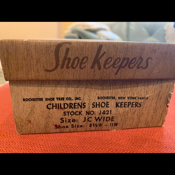 Vintage Child's Shoe Trees by Rochester Shoe Tree - Picture 3 of 8